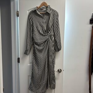 Zoe and Claire side knot stripe shirt dress
